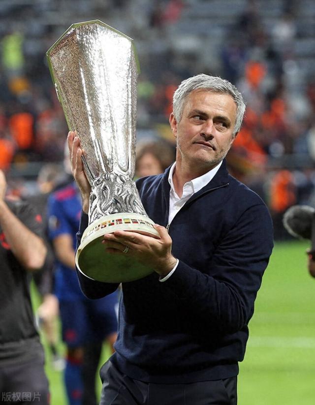 麦克托米奈离开曼联：他飞得更高的背后故事的简单介绍  第1张