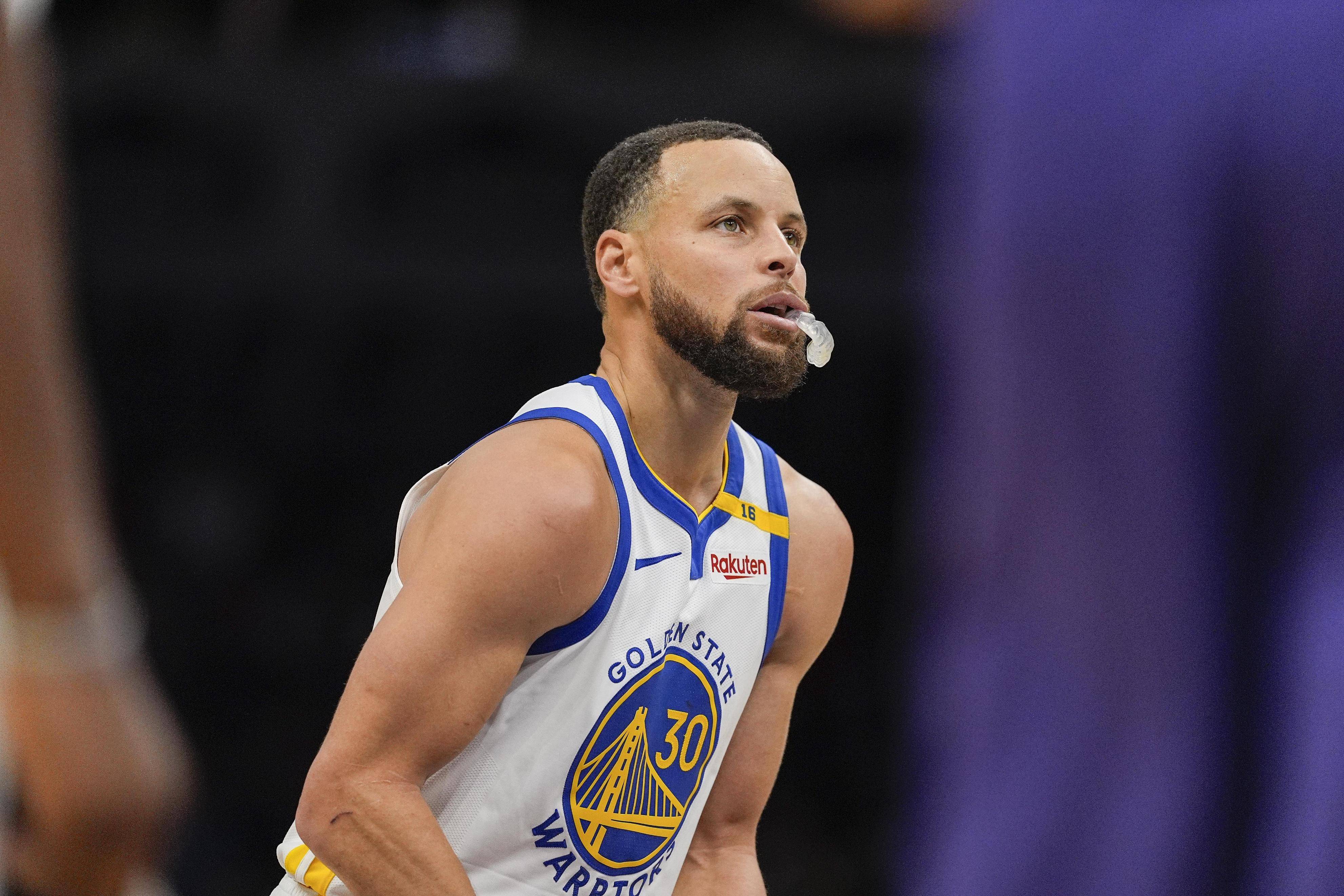 包含库里空砍34+9巴特勒33分勇士客场不敌魔术的词条