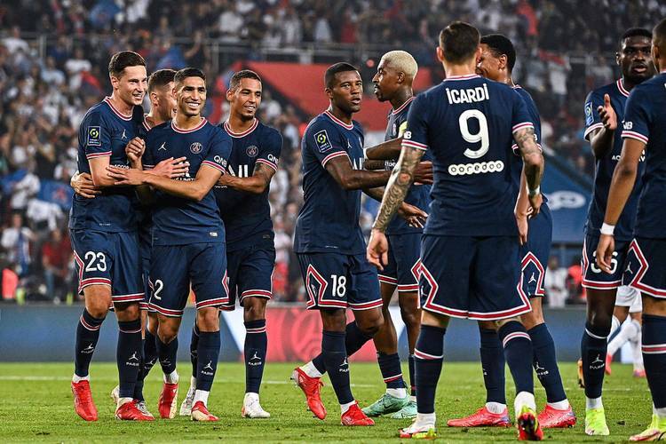 巴黎FC主场奏凯，2-0完胜洛里昂展现强大统治力的简单介绍