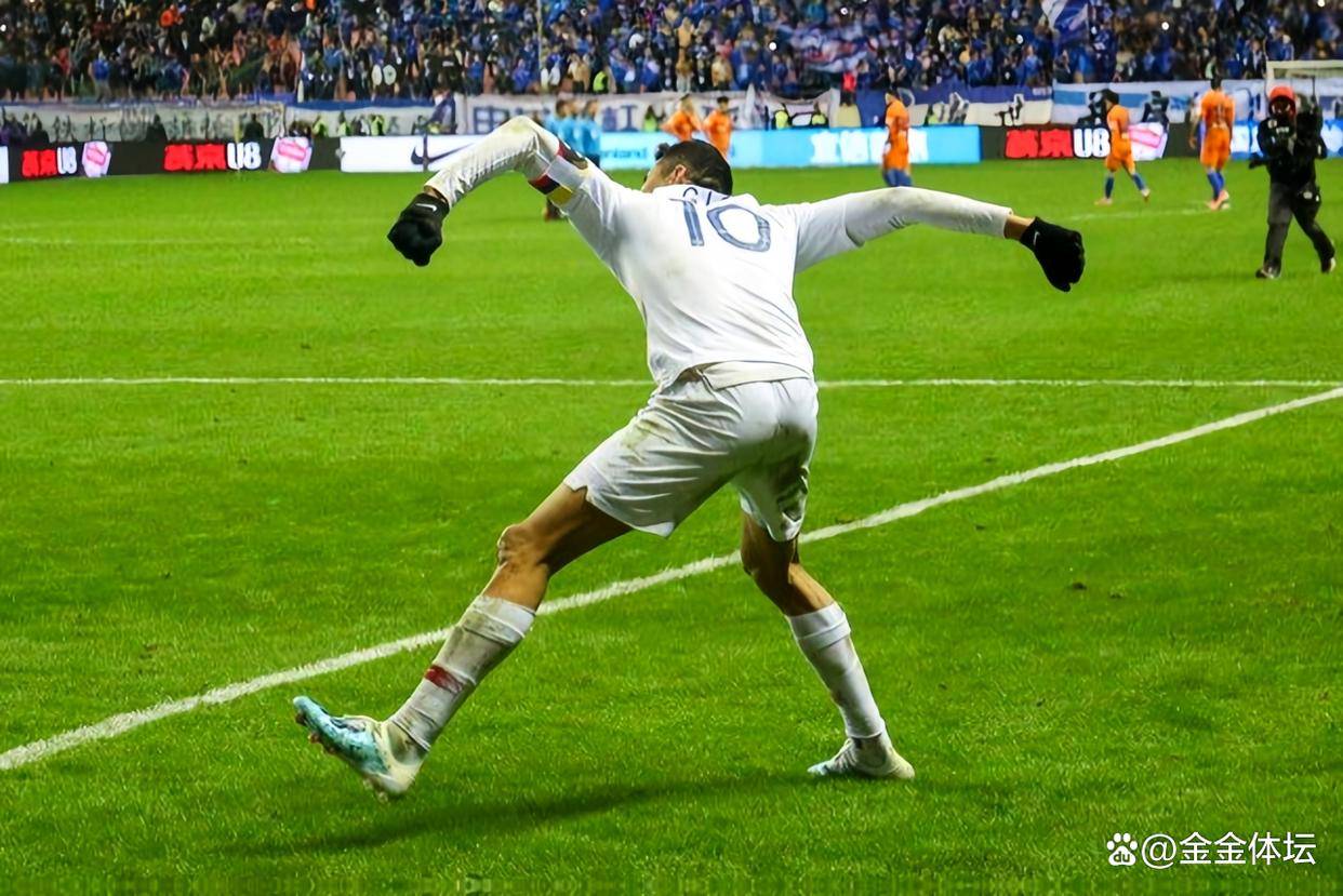 包含随着葡萄牙0-2爆冷,意大利2-0,世预赛最新积分:3队打平就出线的词条 第2张