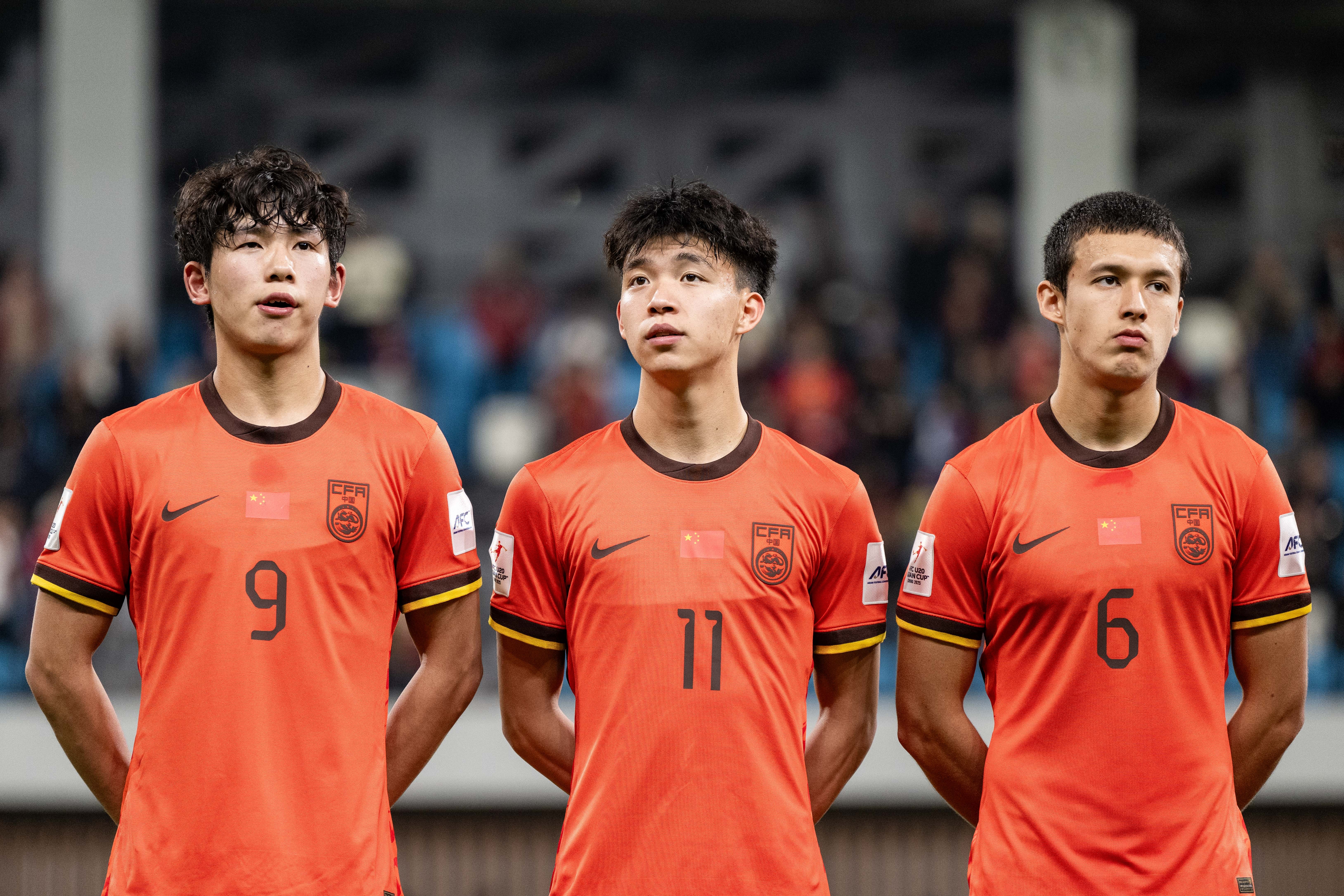 包含U23亚洲杯分组抽签：中国与澳大利亚伊拉克泰国同组的词条