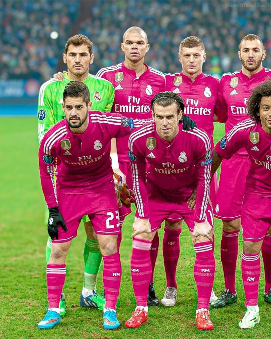 皇家马德里对阵比利亚雷亚尔：姆巴佩领衔，阿隆索力求一胜！的简单介绍