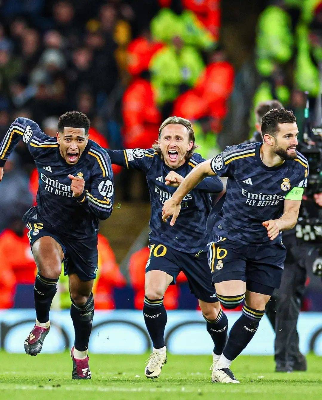 包含欧冠巅峰对决：曼城迎战摩纳哥，全球直播指南揭晓的词条  第2张