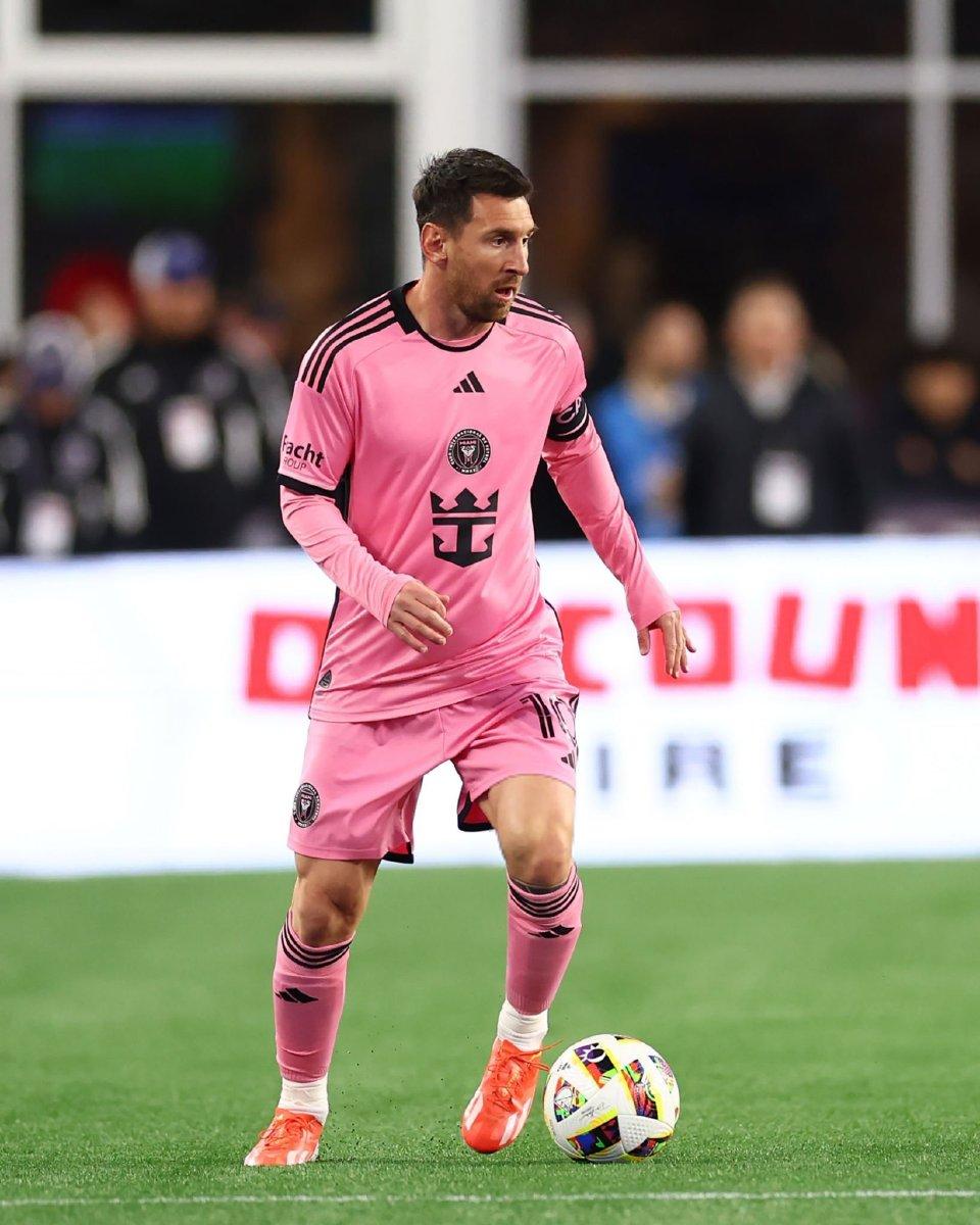 3场进4球！梅西接班人状态爆棚，巴萨废柴在法甲重生！的简单介绍