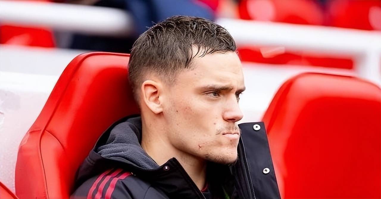 维尔茨：我允许自己有适应时间，教练说不必为高的简单介绍  第1张