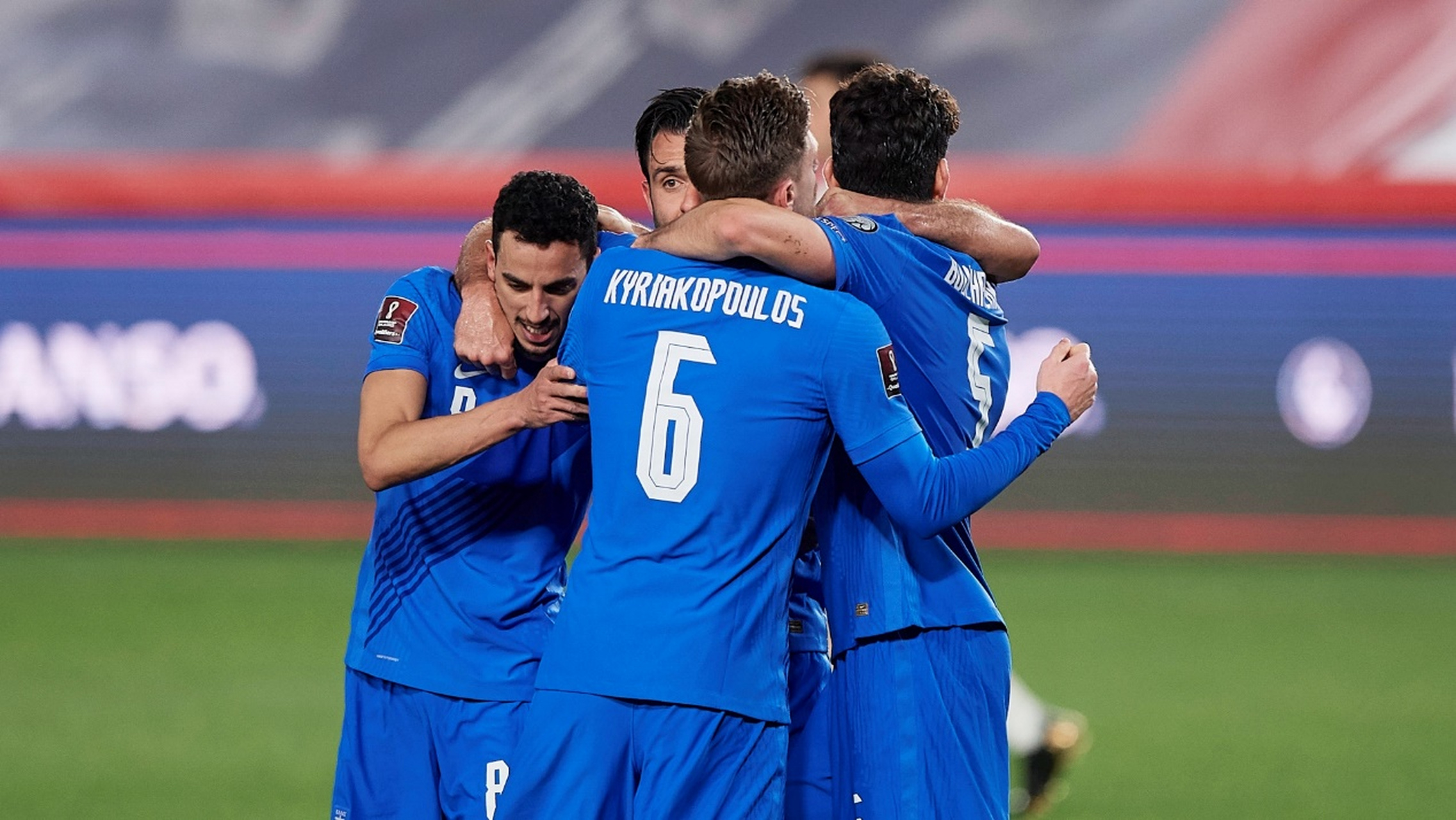 包含里尔主场迎战里昂，吉鲁领衔的进攻火力与防守漏洞引发关注，攻强守弱之争即将上演。的词条  第2张