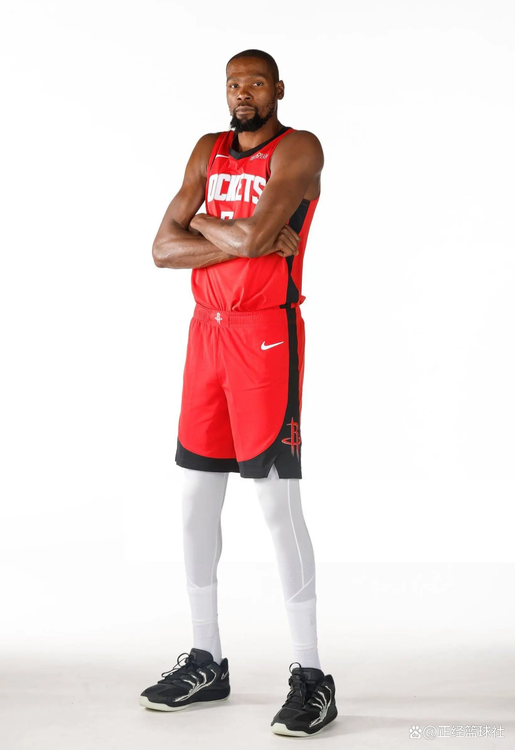 火箭队近期表现糟糕遭质疑，乌度卡弃用杜兰特引发争议的简单介绍