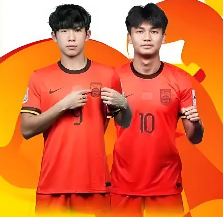 申花和蓉城球迷都看不上的中卫，现在却网传被上港相中，的简单介绍