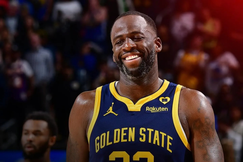 德雷蒙德-格林全场出战28分钟，7投2中得到7分5篮板3助攻1断的简单介绍