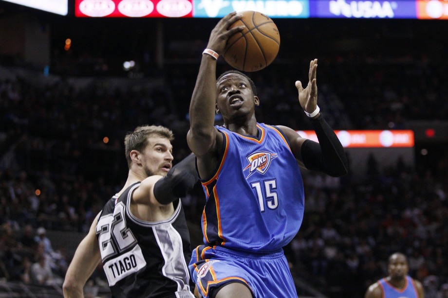 包含还得是纽约！圣诞大战最低票价：尼克斯413美元，雷霆马刺92美元的词条