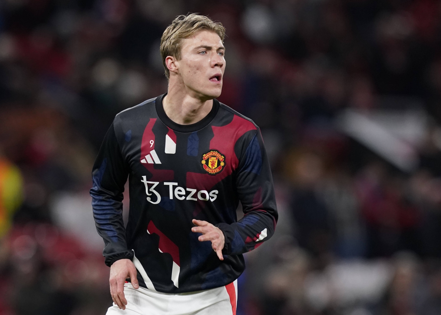 包含罗马诺：曼联&那不勒斯就霍伊伦进展迅速，很快的词条