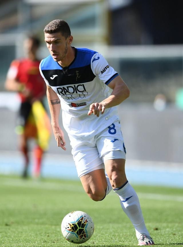 包含切尔西训练场上价值3万英镑的摄像设备丢了，俱的词条