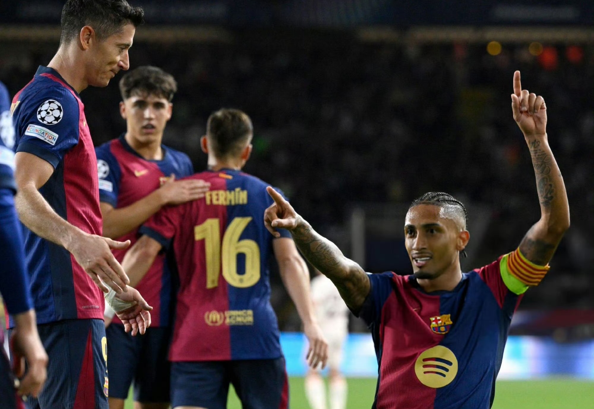 欧足联非正式接受巴萨请求，允许欧冠小组