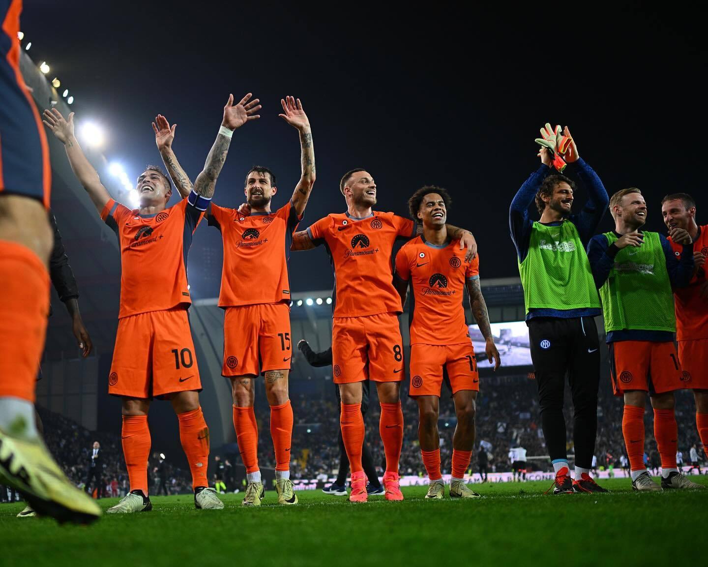 包含萨基点评意甲争冠形势：那不勒斯依然领先，国米紧随其后，尤文尚需磨合的词条