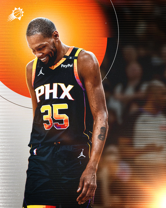 杜兰特再显“拆队专家”本色！突破能力锐减，全场飘忽持球拖节奏引发争议的简单介绍