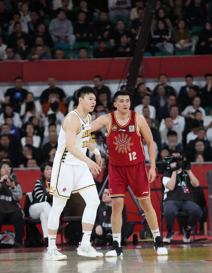 缺少机会！广厦三大主力仅得19分得分不及外援一人的简单介绍