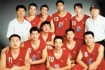 四川51分惨败北京狂刷尴尬纪录：CBA历史半场最低分单场第2低得分的简单介绍