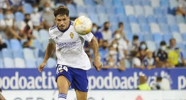 关于只想回归泰山队，洛佩斯晒训练照展现自律，是球队外援中的信息