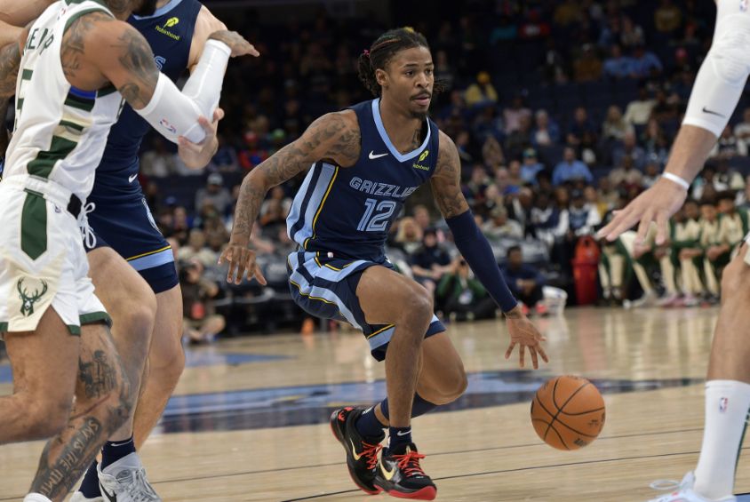 包含莫兰特伤停4场复出17+10！灰熊大胜雄鹿贾伦24+9+5帽格林20分的词条