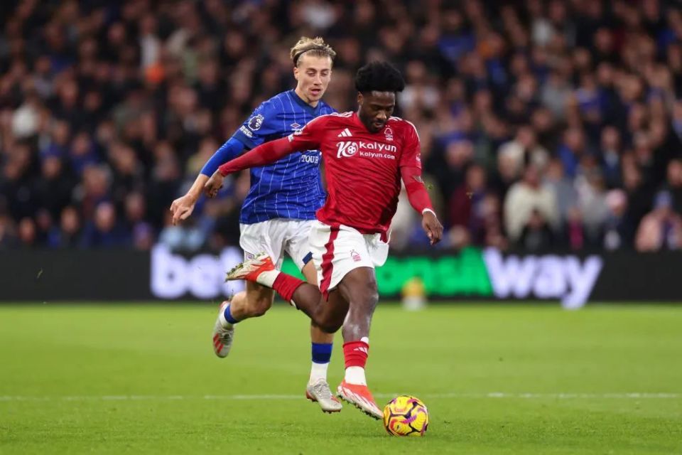 赛程奇观，9场比赛只需挪窝一次，伦敦德比，这次帮了切尔西大忙的简单介绍