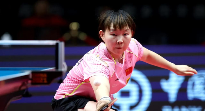 包含创历史！朱雨玲4-2逆转陈熠夺冠首次登顶WTT大满贯赛的词条