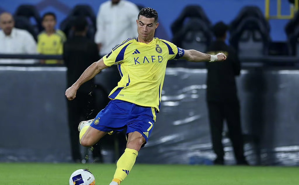 包含5-1大胜！C罗贡献助攻半场退场利雅得胜利轻松晋级亚冠的词条