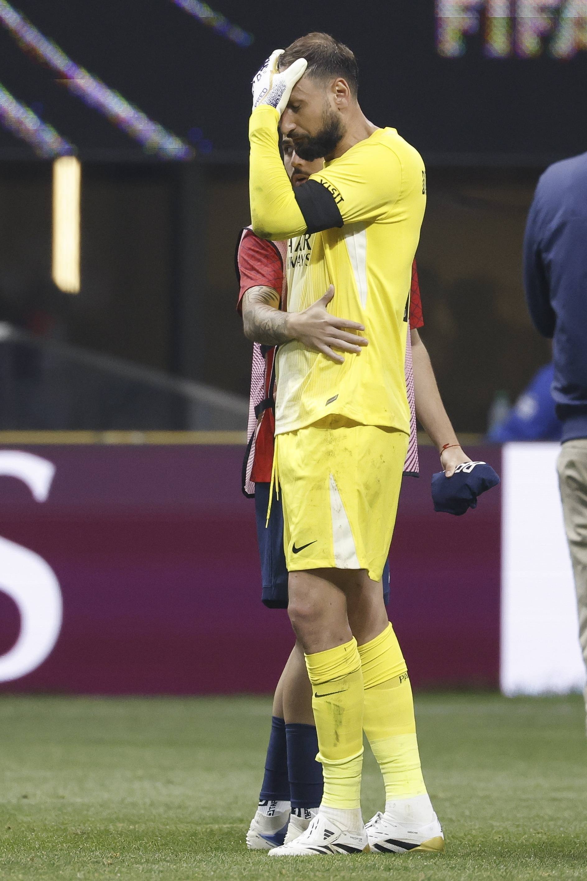 曼城和拜仁有意多纳鲁马，他尚未与巴黎谈妥续约的简单介绍