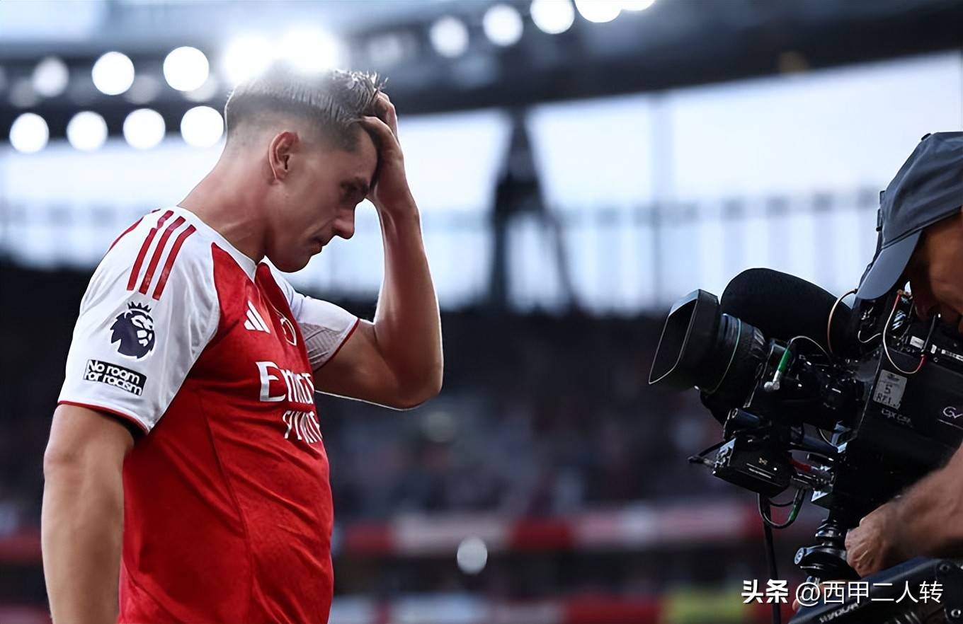 热身赛-哲凯赖什首秀阿森纳遭中场吊射0-1不敌热刺的简单介绍