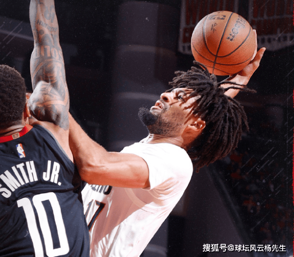 包含三节打卡狂砍30+4+7！申京缺阵下杜兰特火力全开，火箭全程领跑轻松大胜骑士的词条