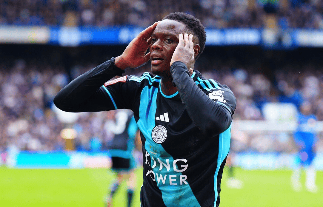 关于1-2，英超前冠军遭沃特福德逆转，遭遇2连败，落后榜首20分的信息