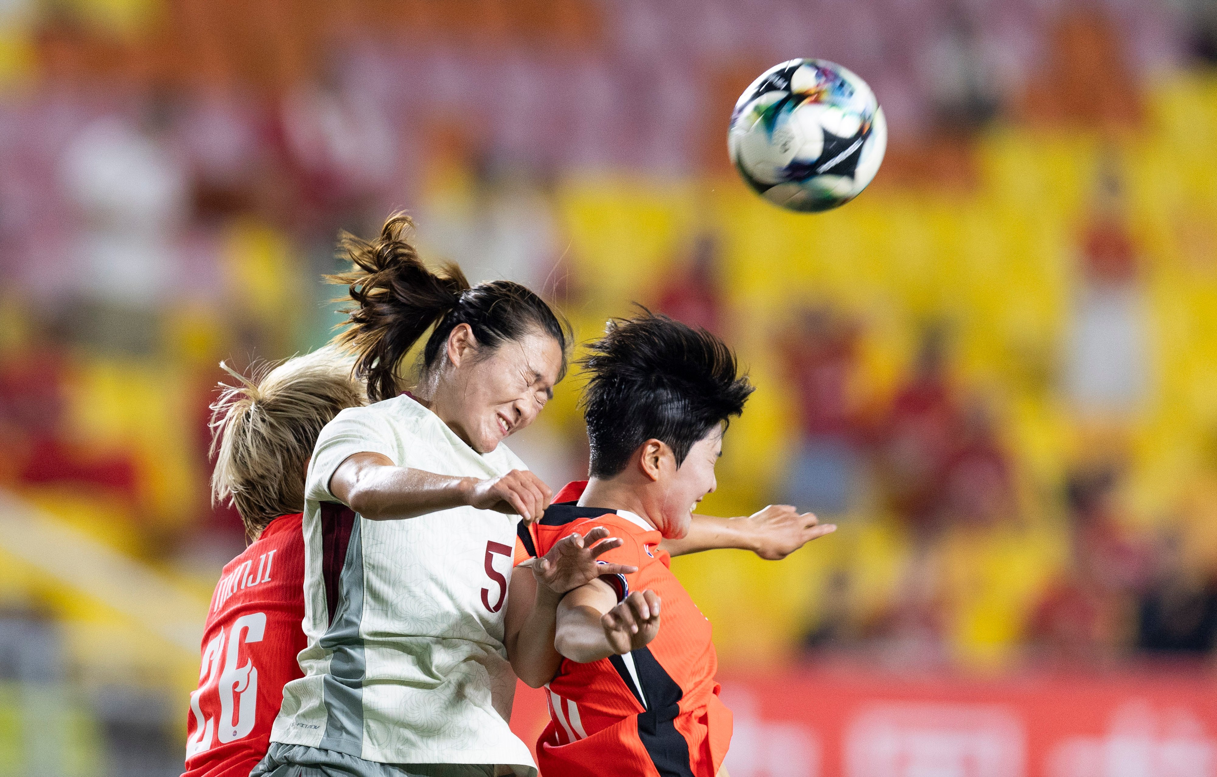 东亚杯-中国女足4-2中国台北两球领先被追平邵子钦双响的简单介绍