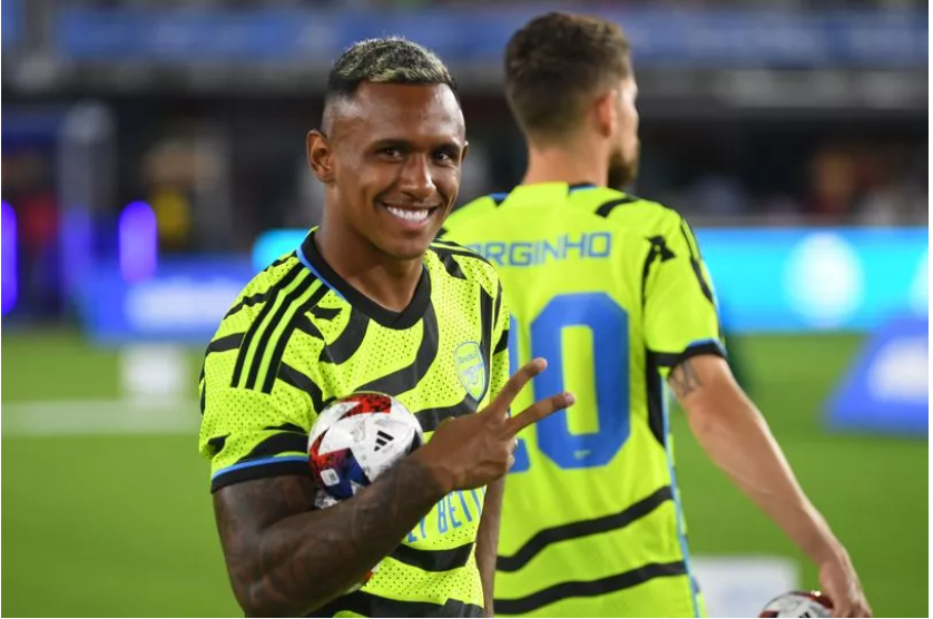 包含阿森纳杀疯了!5200万第四签到手,还要买3人,的词条 包含阿森纳杀疯了!5200万第四签到手,还要买3人,的词条