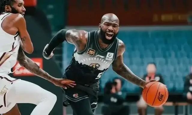 克里斯拒绝辽宁报价和山东达成续约协议的简单介绍