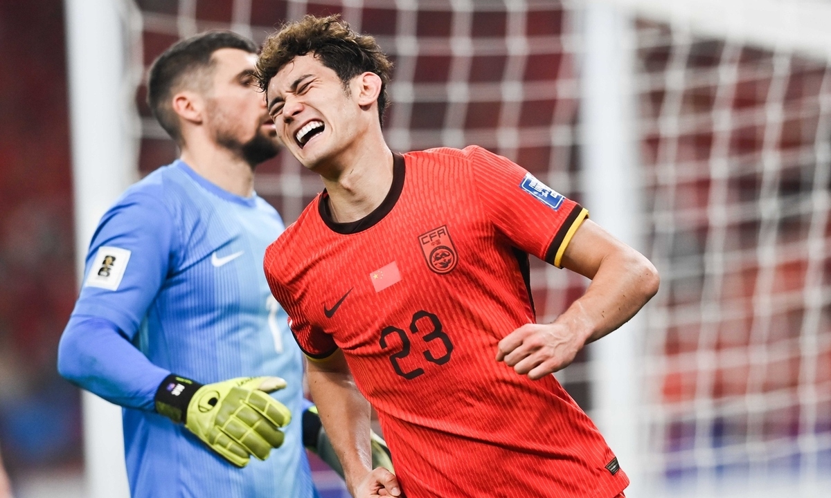 国足评分：颜骏凌张玉宁表现尚可后腰表现难如人意的简单介绍