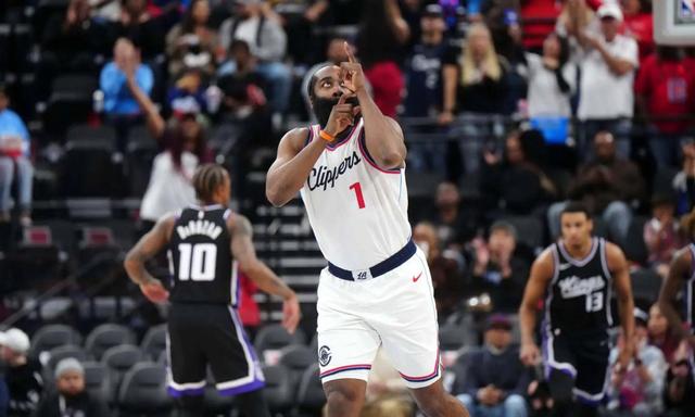 哈登已经不跟我说话了这真的很难受