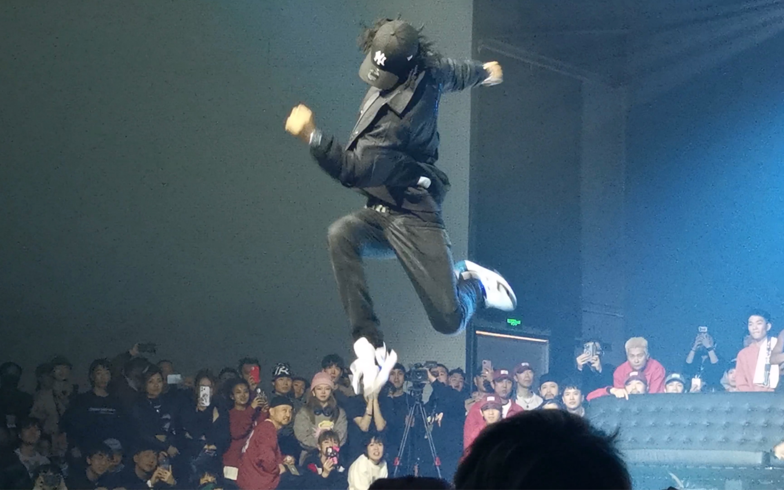 关于2025TOP世界街舞大赛总决赛裁判秀-JR的信息