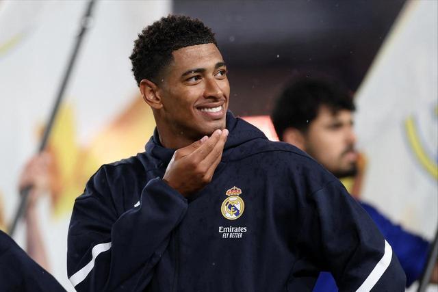 预计缺席10-12周！皇马贝林厄姆成功接受肩膀手术的简单介绍