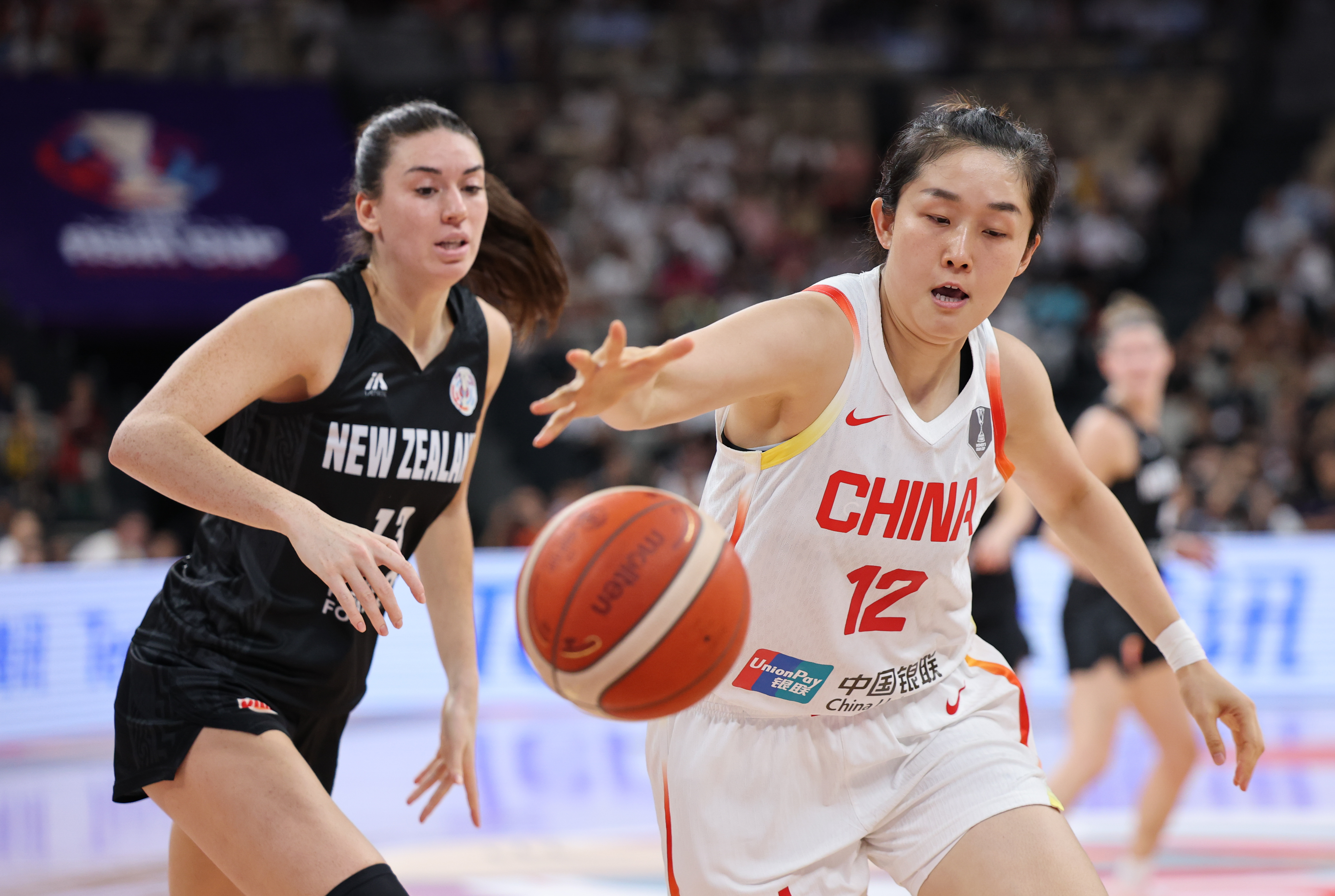 亚洲杯-中国女篮34分狂胜新西兰小组头名晋级4强