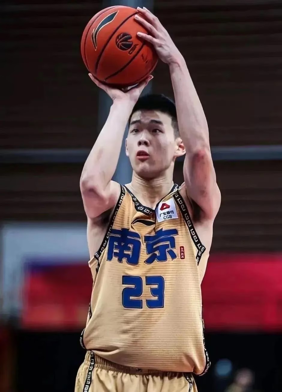 林葳下赛季离开CBA：将赴海外征战+下家未知的简单介绍