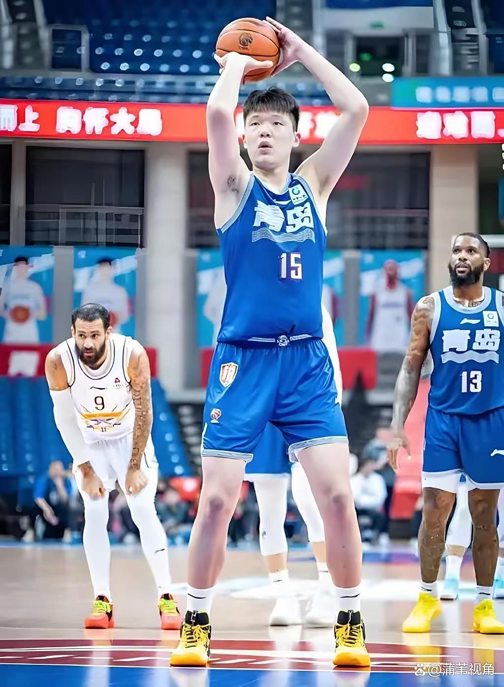 杨瀚森15分3板2帽得分新高夏联G3开拓者击败鹈鹕的简单介绍