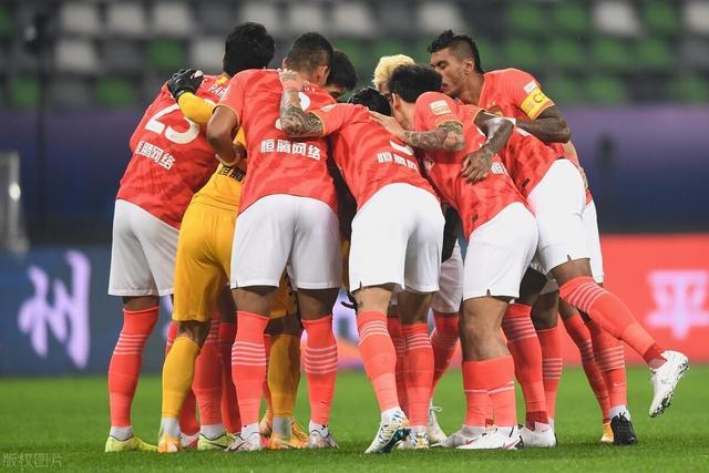 热议中超榜首大战：国安是一场彻彻底底的完败全方位落后的简单介绍