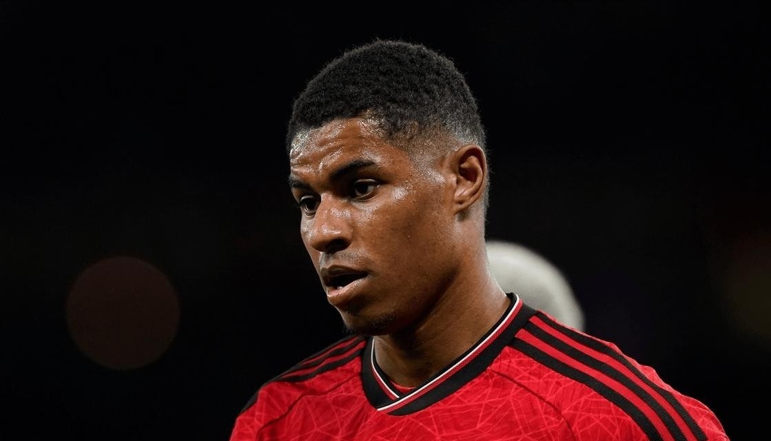 包含弗里克1月就想签拉什福德，球员也只想去巴萨的词条