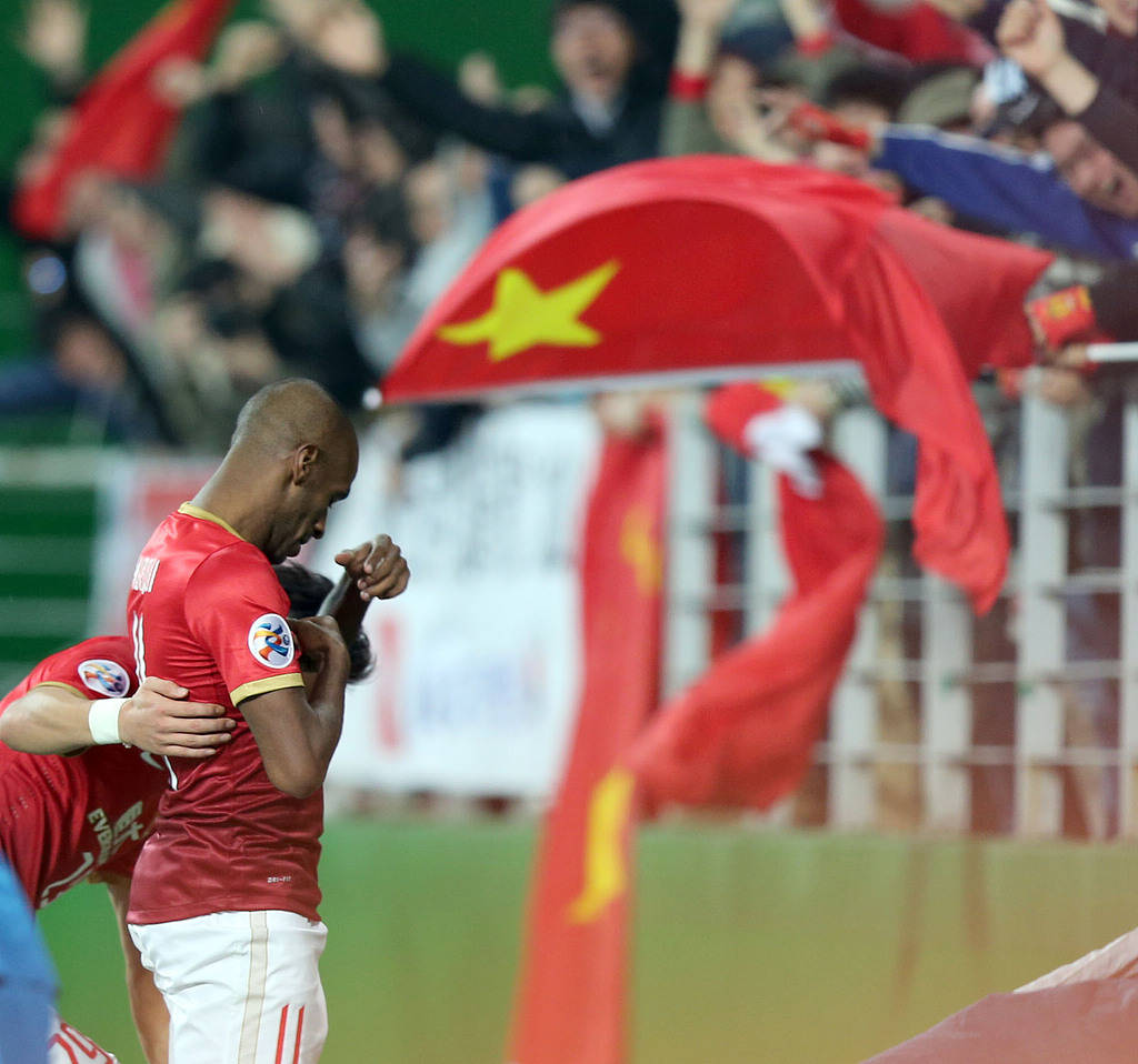 包含国安官宣门将张健智加盟曾代表广州队出战亚冠联赛的词条