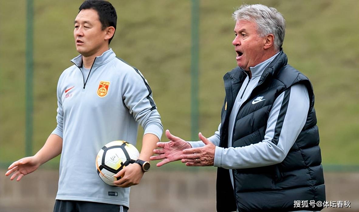 国足在下行区滑动三观察点充满矛盾的简单介绍