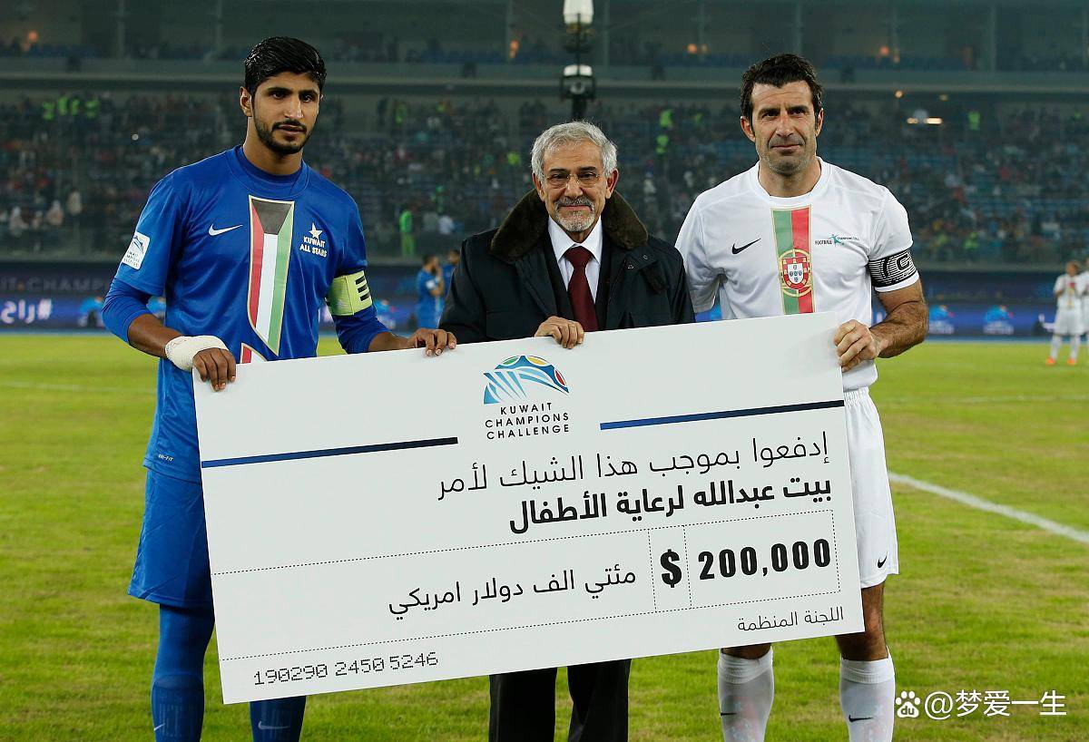 包含世俱杯1-1爆冷!皇马新月轰32脚战平!阿隆索无缘首胜,C罗没说错的词条 包含世俱杯1-1爆冷!皇马新月轰32脚战平!阿隆索无缘首胜,C罗没说错的词条