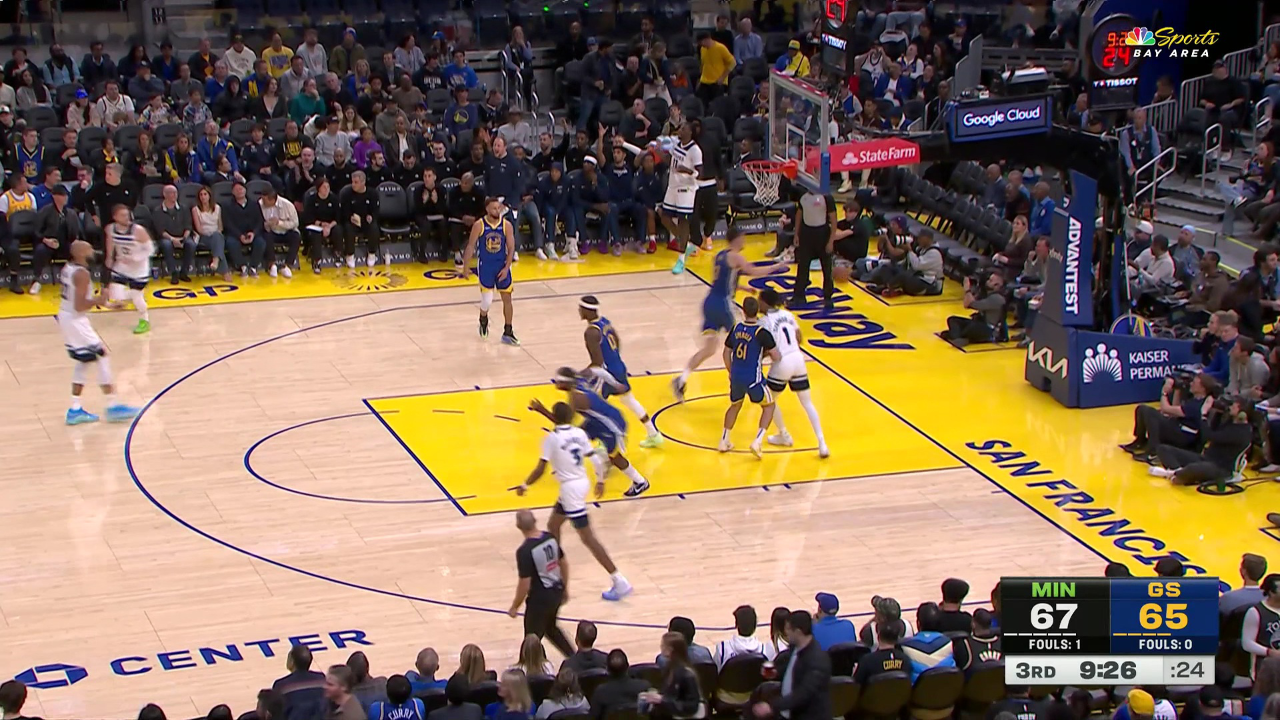 关于迪文琴佐获得意大利国籍将有资格代表国家队出战的信息 关于迪文琴佐获得意大利国籍将有资格代表国家队出战的信息