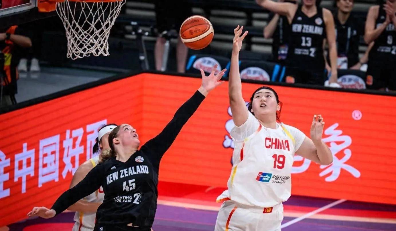 亚洲杯-张子宇11分钟13分女篮胜印尼51分的简单介绍