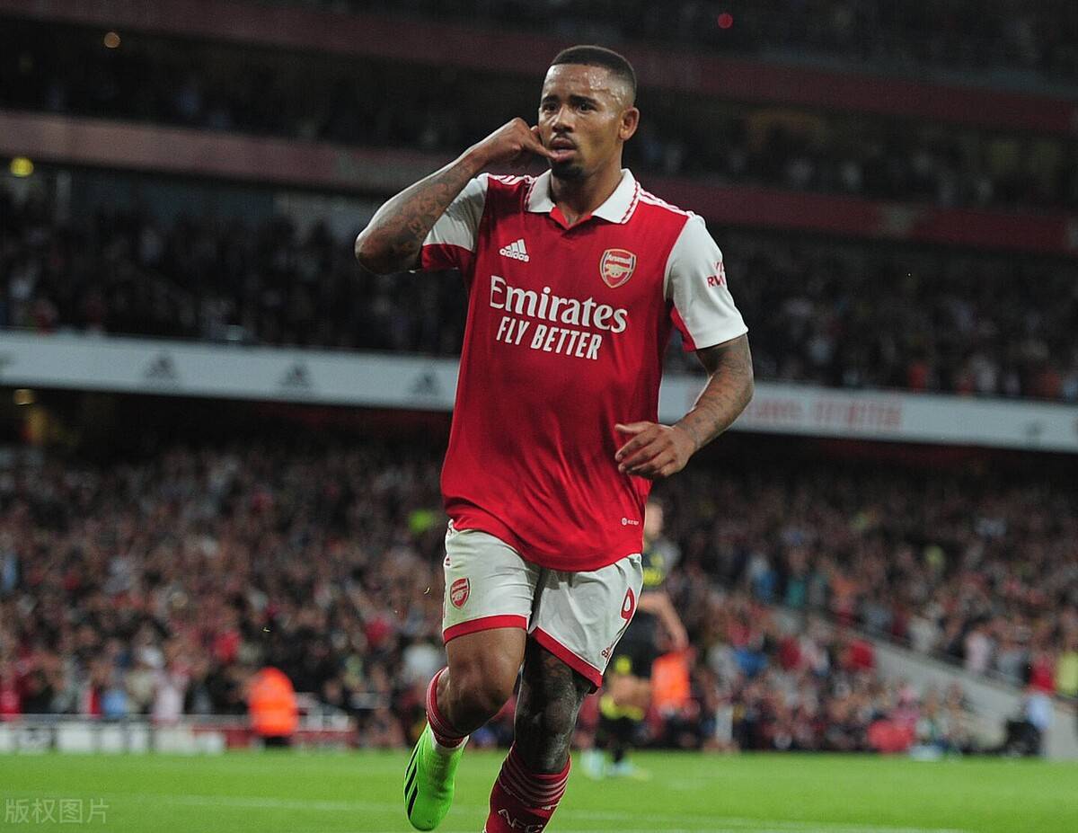 维拉球迷称不会签任何阿森纳球员的简单介绍