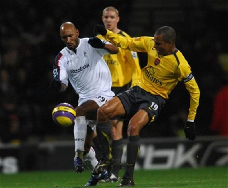 包含17场0球观众狂嘘!皇马巨星心态炸了:赛后5分钟耍脾气的词条 包含17场0球观众狂嘘!皇马巨星心态炸了:赛后5分钟耍脾气的词条