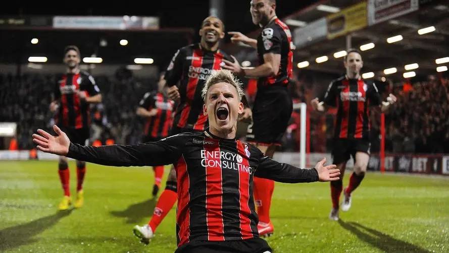 关于12月30日周二，切尔西vs伯恩茅斯---切尔西主场争胜稳欧冠，伯恩茅斯保级抢分盼爆冷的信息